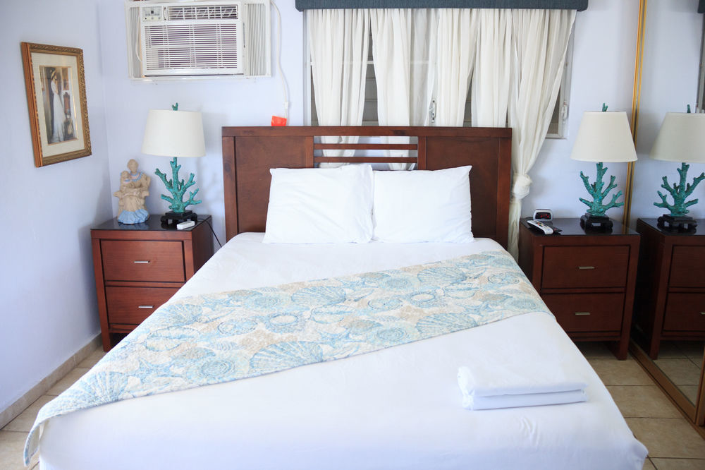 The Beach Guesthouse Pinones Dış mekan fotoğraf