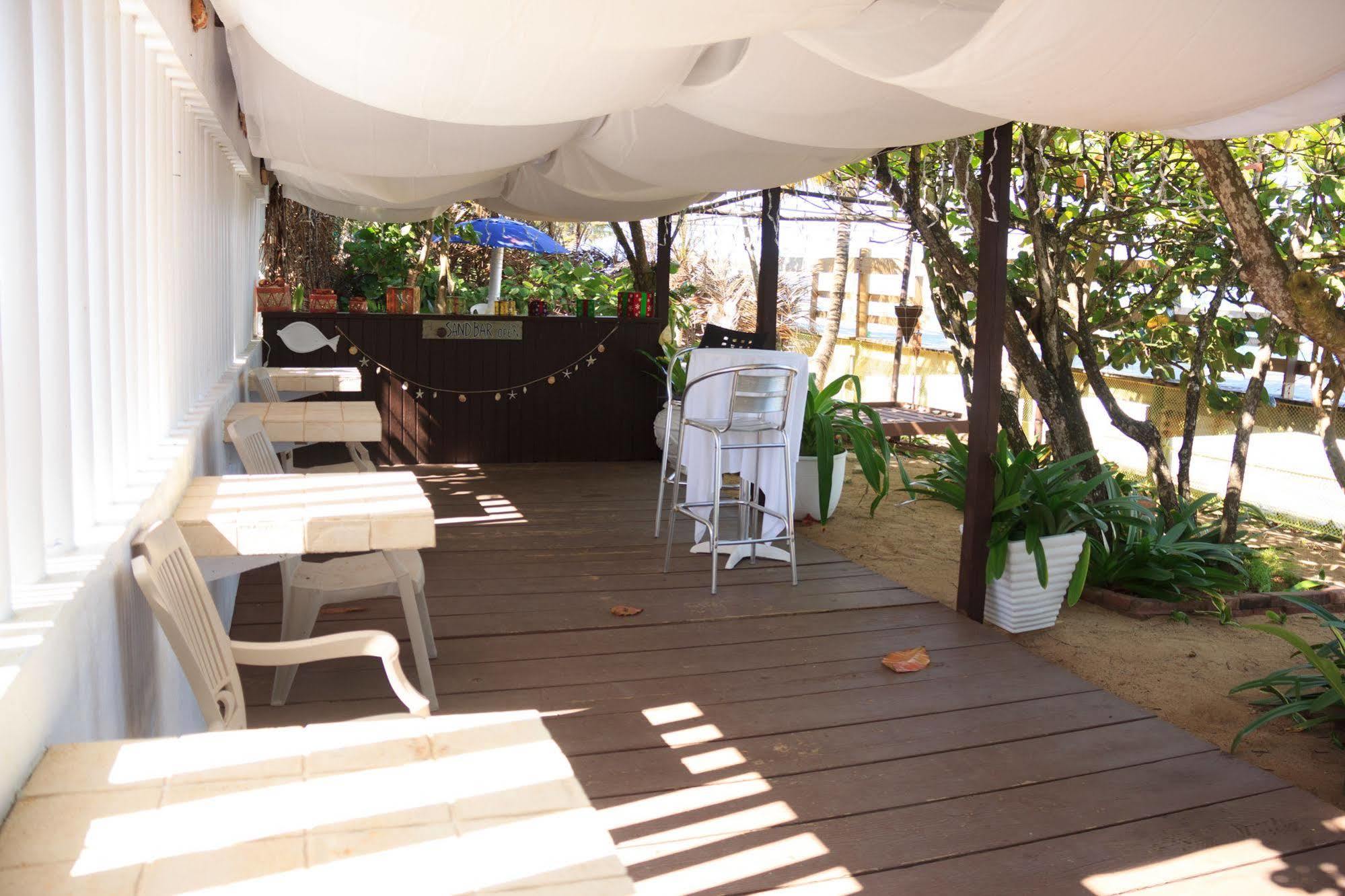 The Beach Guesthouse Pinones Dış mekan fotoğraf