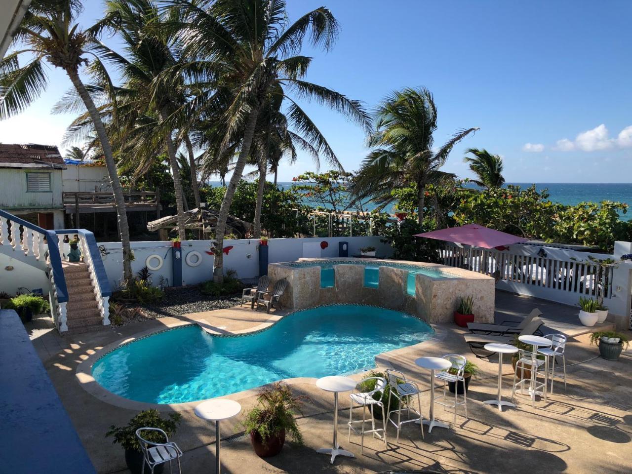 The Beach Guesthouse Pinones Dış mekan fotoğraf